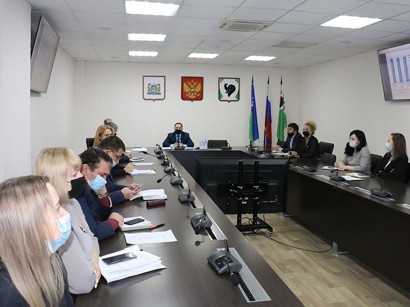 О готовности к работе в новогодние праздники