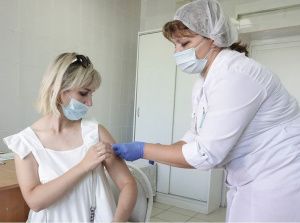 Ревакцинация от COVID-19. Что нужно знать