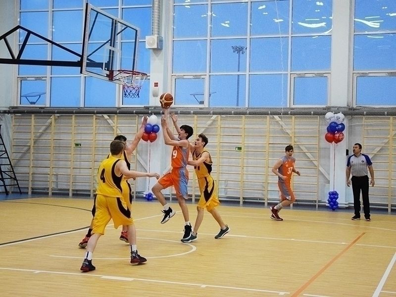 Апрель спортивный