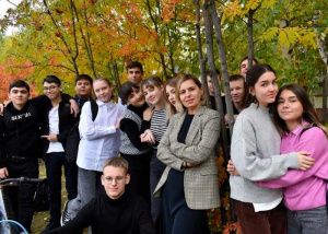 Развиваться и вести за собой