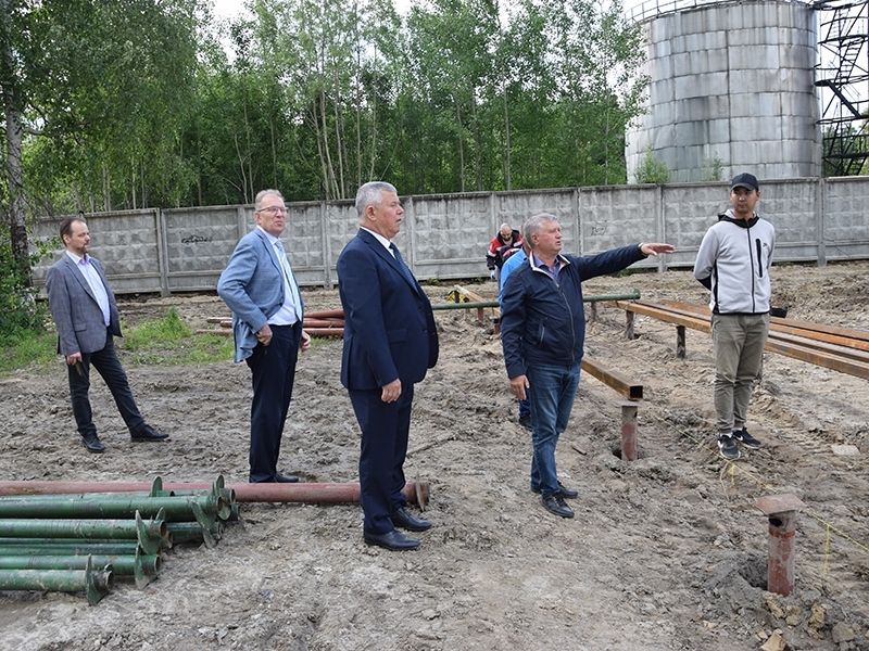 Глава города проконтролировал ход мероприятий по благоустройству двух общественно значимых объектов