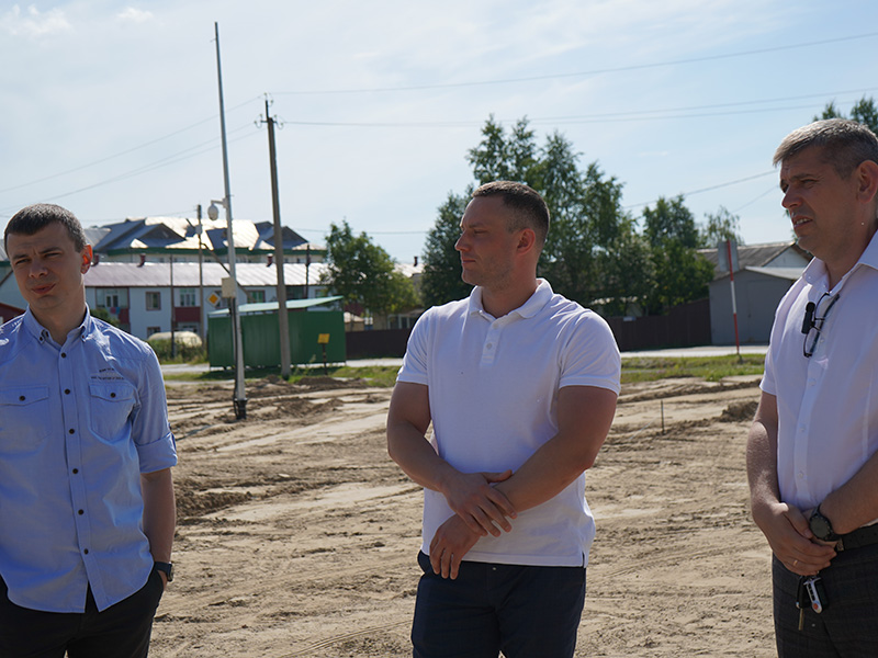 ПешкомПоГороду: благоустройство площади в Высоком