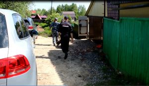 Захотелось легких денег. 