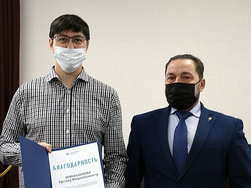 Награда Рустама Кемельбекова, строительство новых жилых домов и вакцинация граждан старшего возраста