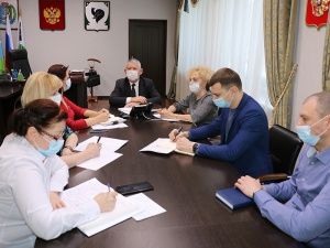 Телефонная «прямая линия» с главой города будет работать 24 марта 