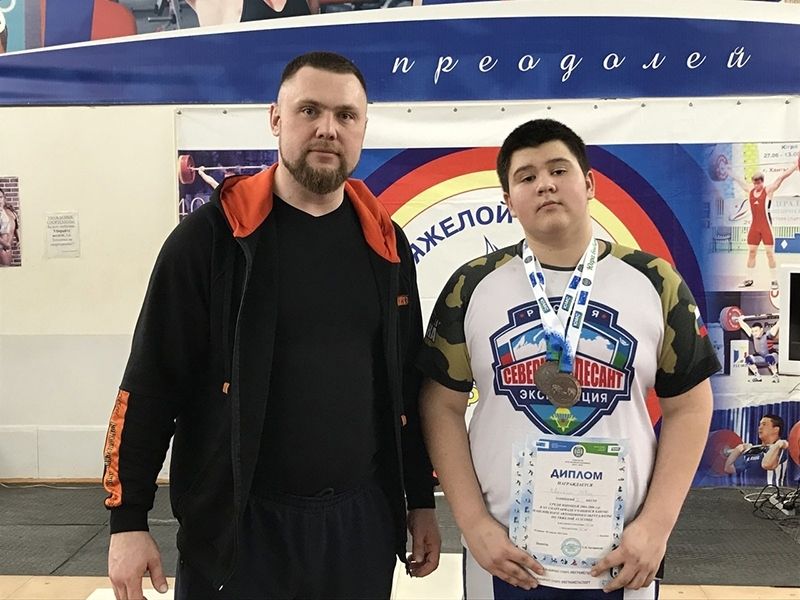 Победы мегионских тяжелоатлетов