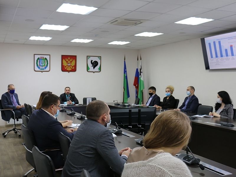 Всероссийская перепись населения и  вакцинация от коронавируса – главные темы аппаратного совещания в администрации города