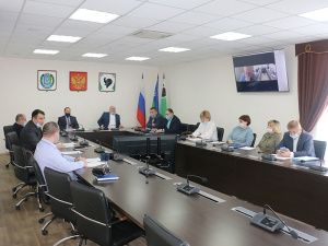 О развитии предпринимательства, уровне безработицы и питании школьников... 