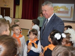 Первоклассники стали настоящими гимназистами