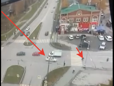 "БМВ" насмерть сбил школьника