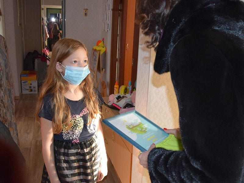 Награды от регионального оператора «Югра-Экология» мегионским детям