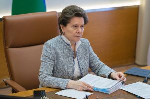 Решением оперштаба Югры в регионе отменена необходимость работникам сдавать ПЦР-тест по возвращении из командировок, отпусков