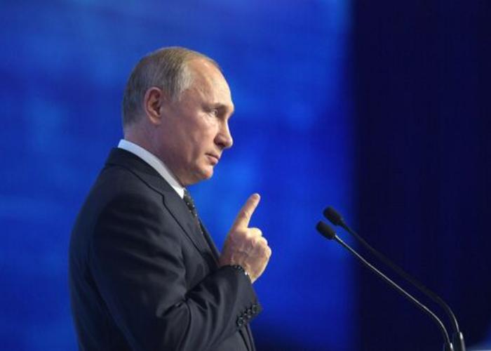 Российские губернаторы будут следовать единому стандарту работы в интернете