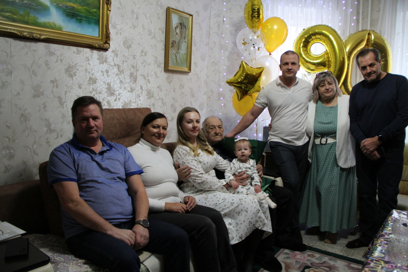 Ветерану здравоохранения - 90 лет!