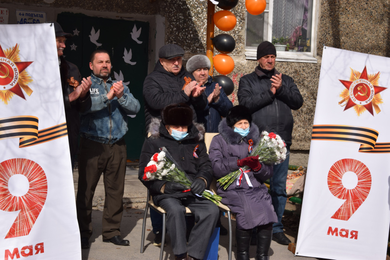 «Парад у дома» с душой для ветерана Петра Васильевича Круглова
