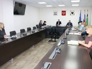 В Мегионе обсудили меры поддержки мобилизованных граждан и их семей 