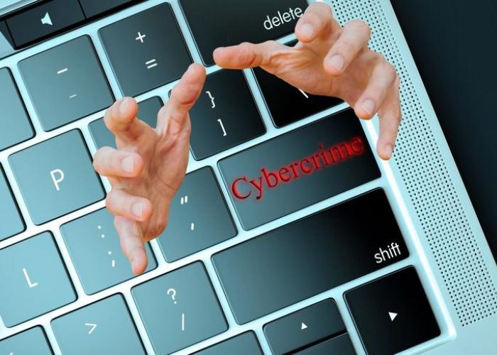 В Пыть-Яхе мошенники обманули местного жителя на 1,3 миллиона рублей