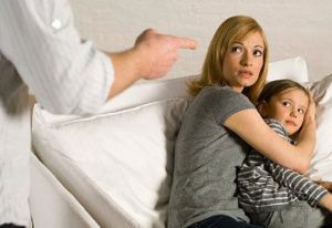 Как защитить свои права  женщинам?