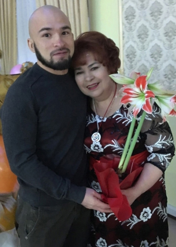 Он знал, что он там нужен...