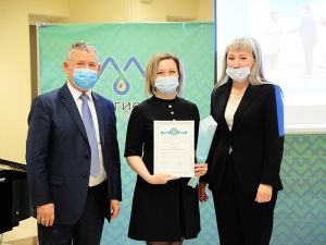 В награду за работу и активную гражданскую позицию