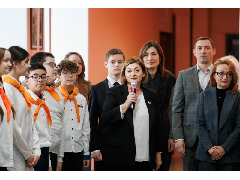 «Славнефть-Мегионнефтегаз» помогает школьникам осваивать цифровые технологии