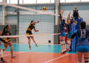 В Югре организуют Ночную волейбольную лигу