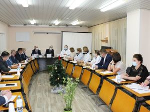 О развитии здравоохранения за «круглым столом»