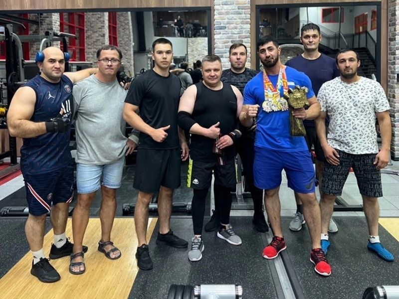 Мегионец Натиг Насибов стал победителем чемпионата мира по пауэрлифтингу!