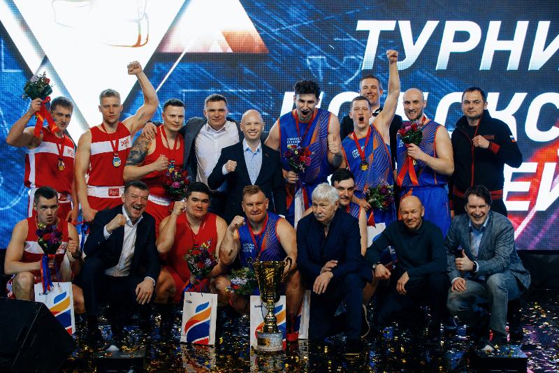 Мы верим твёрдо в героев спорта