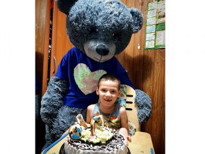 «Добрые крышечки»: в наших силах помочь ребенку