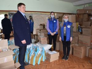 Помощь предпринимателя Андрея Кожеватова жителям Донбасса