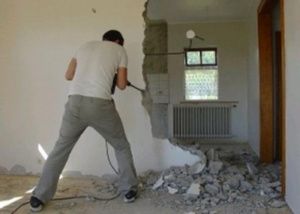 Что стоит квартиру перестроить?