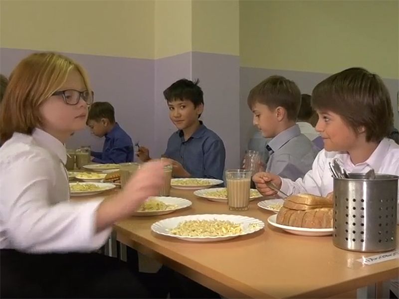 Внимание! Работает «Горячая линия» по вопросам организации питания в школах