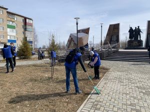 Активисты движения «Волонтёры Победы» приняли участие в Международном субботнике