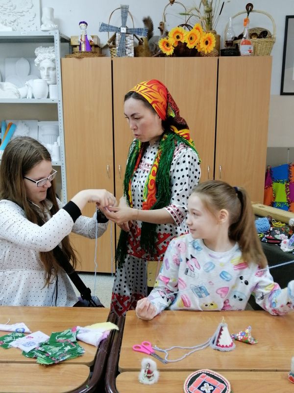 Язык музыки и ремесел понятен всем