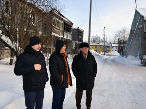 Рейд по школам, больницам и микрорайонам: на контроле главы Мегиона «проблемные точки»