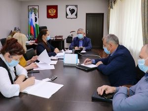 Телефонная «прямая линия» с главой города будет работать 2 октября