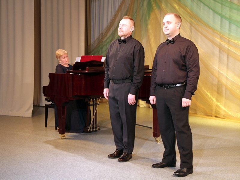 Музыкальное поздравление