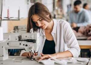 Жители Ханты-Мансийского района отправили на Донбасс ткань для военных маскхалатов