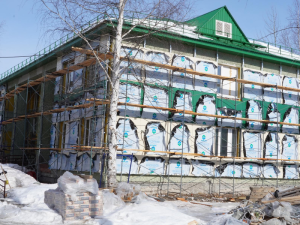 В Высоком продолжается капитальный ремонт поликлиники