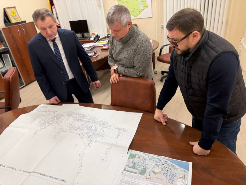 Кухарук потребовал привлечь к ответственности виновных в кризисной ситуации с водоснабжением в Октябрьском районе