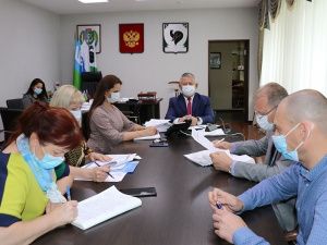 Телефонная «прямая линия» с главой города будет работать 16 сентября