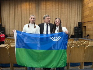 Губернатор Югры Наталья Комарова поздравила участников Всероссийского этапа олимпиады школьников 