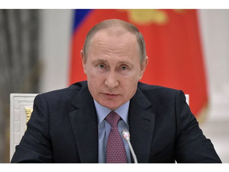 Путин выбрал трех кандидатов в губернаторы ХМАО. Комарова в списке