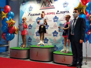 Победы мегионских спортсменов на региональном турнире по фигурному катанию