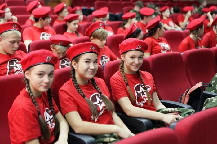 В Югре началась работа по созданию отделений Всероссийского движения детей и молодежи