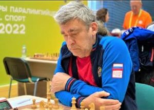 Югорский шахматист готовится к Всемирной олимпиаде