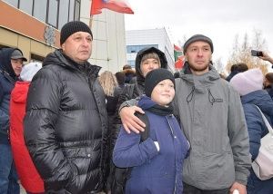 В первых рядах