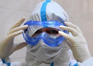  Ко Дню медицинского работника. Врачи против вызова нового века.