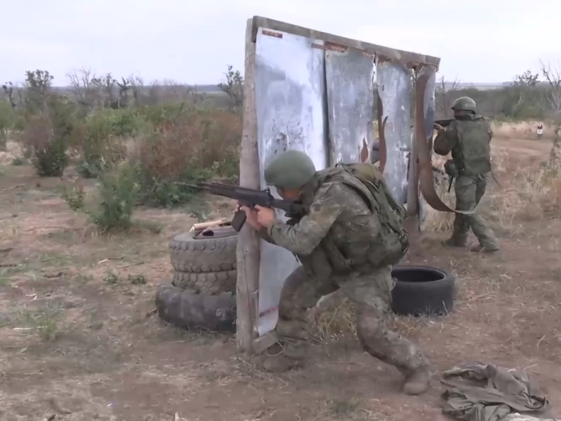 Контрактники из Югры на полигонах в ДНР проходят боевую и психологическую подготовку